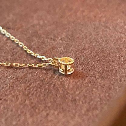 Agete K18 One Pearl Diamond Necklace featuring 0.05ct diamond pendant on a 40cm gold chain