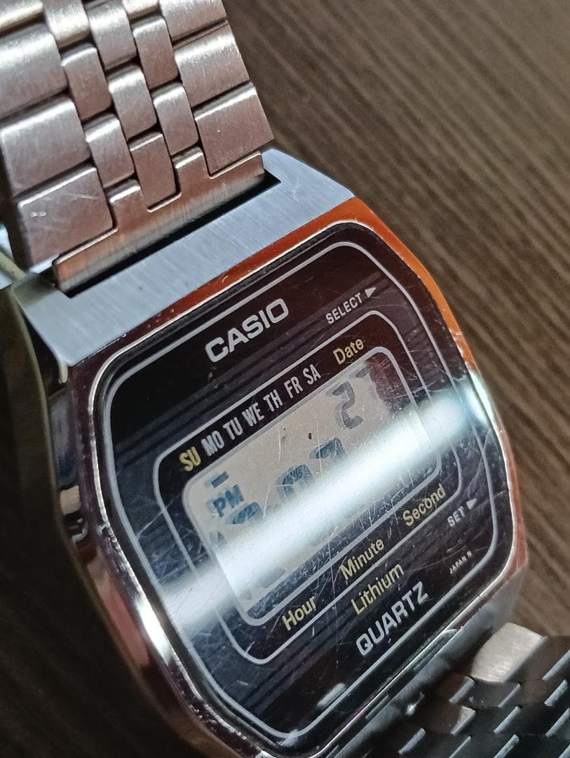 CASIO B815 Digital Men's Watch — Japanese