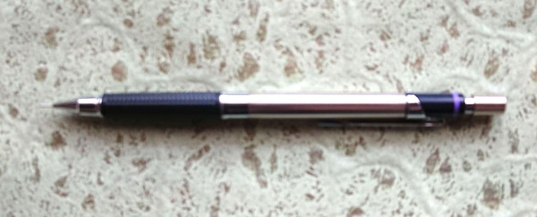 PILOT H-1003 0.3mm mechanical pencil body with 4 refill packs displayed