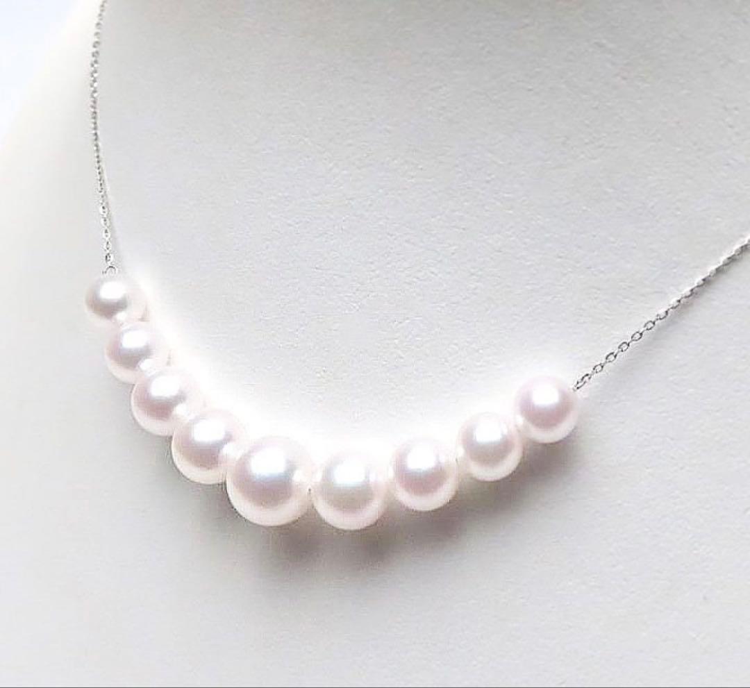 White pink round Akoya pearl necklace with 9 pearls sized 7.8 to 5.6 mm on a 46 cm Pt850 chain