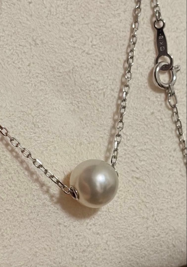 Mikimoto Pearl Necklace with one 8mm white pearl on a delicate chain