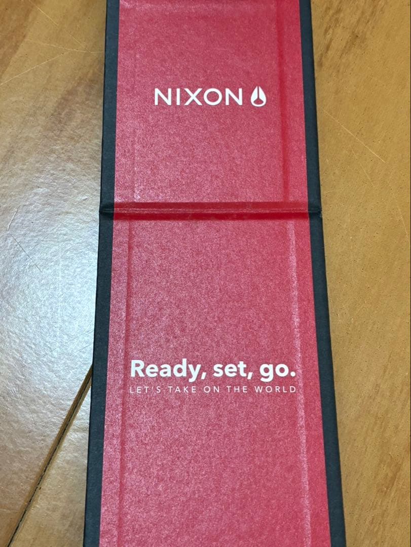 NIXON Analog Men's Watch — Japanese
