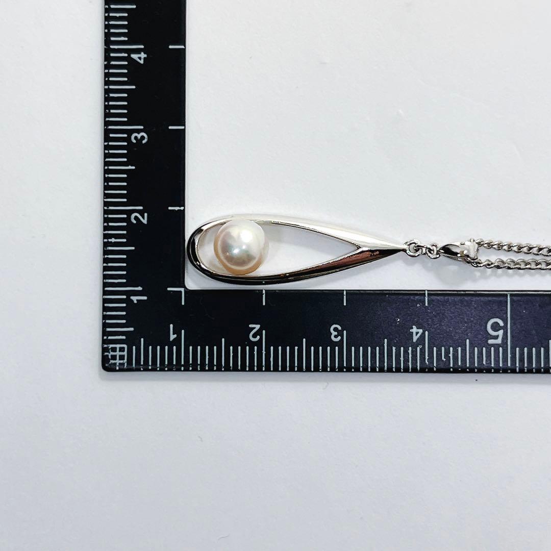 MIKIMOTO silver pearl necklace approximately 42 cm long weighing 3.8 grams