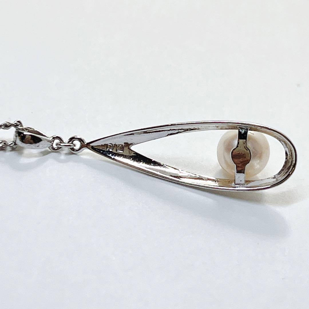 MIKIMOTO silver pearl necklace approximately 42 cm long weighing 3.8 grams