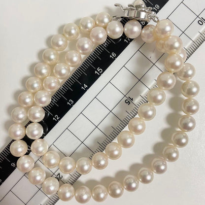 Honmono Akoya pearl necklace with 7mm pearls and silver hardware, 43 cm length
