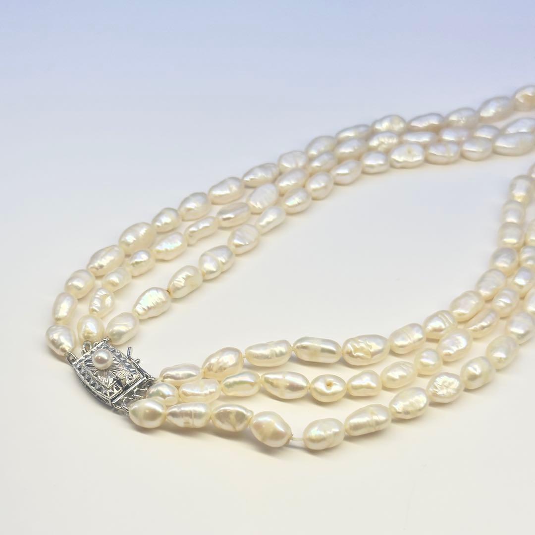 Tasaki SV 3-strand necklace featuring baroque pearls with a length of approximately 41cm