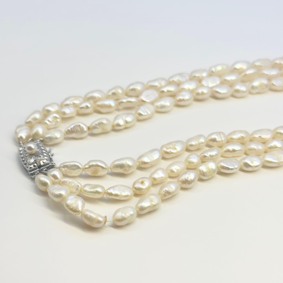 Tasaki SV 3-strand necklace featuring baroque pearls with a length of approximately 41cm