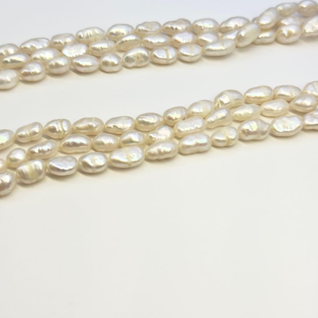 Tasaki SV 3-strand necklace featuring baroque pearls with a length of approximately 41cm