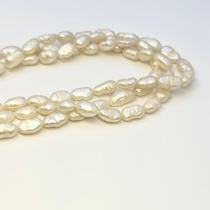 Tasaki SV 3-strand necklace featuring baroque pearls with a length of approximately 41cm