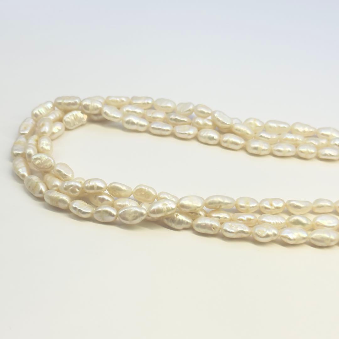 Tasaki SV 3-strand necklace featuring baroque pearls with a length of approximately 41cm