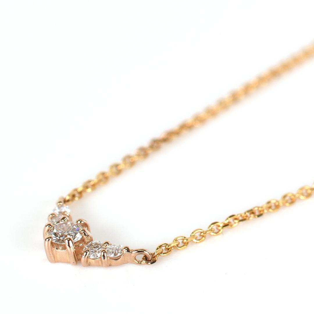 Agete yellow gold necklace featuring 5 diamonds totaling 0.08 carats on a 40cm adjustable chain