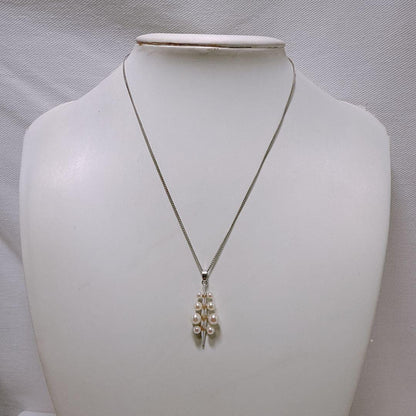 MIKIMOTO Silver Akoya baby pearl necklace with 8 pearls on a 40cm metal chain