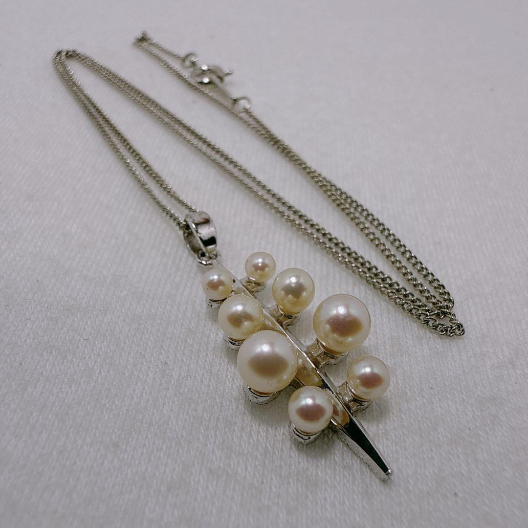 MIKIMOTO Silver Akoya baby pearl necklace with 8 pearls on a 40cm metal chain