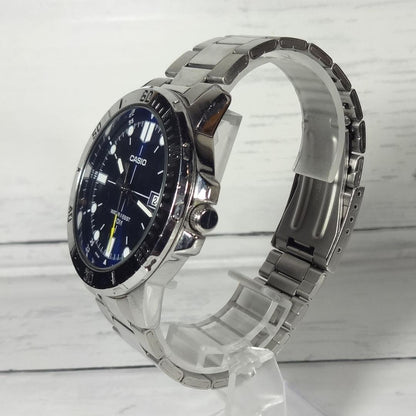 CASIO MTP-VD01 Quartz Men's Watch — Japanese