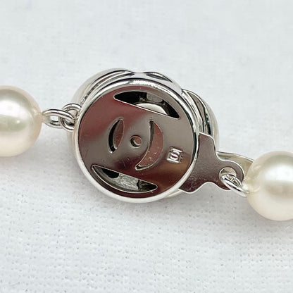 Tasaki Akoya pearl necklace 6.5-7.0mm white pearls with silver clasp 42cm length