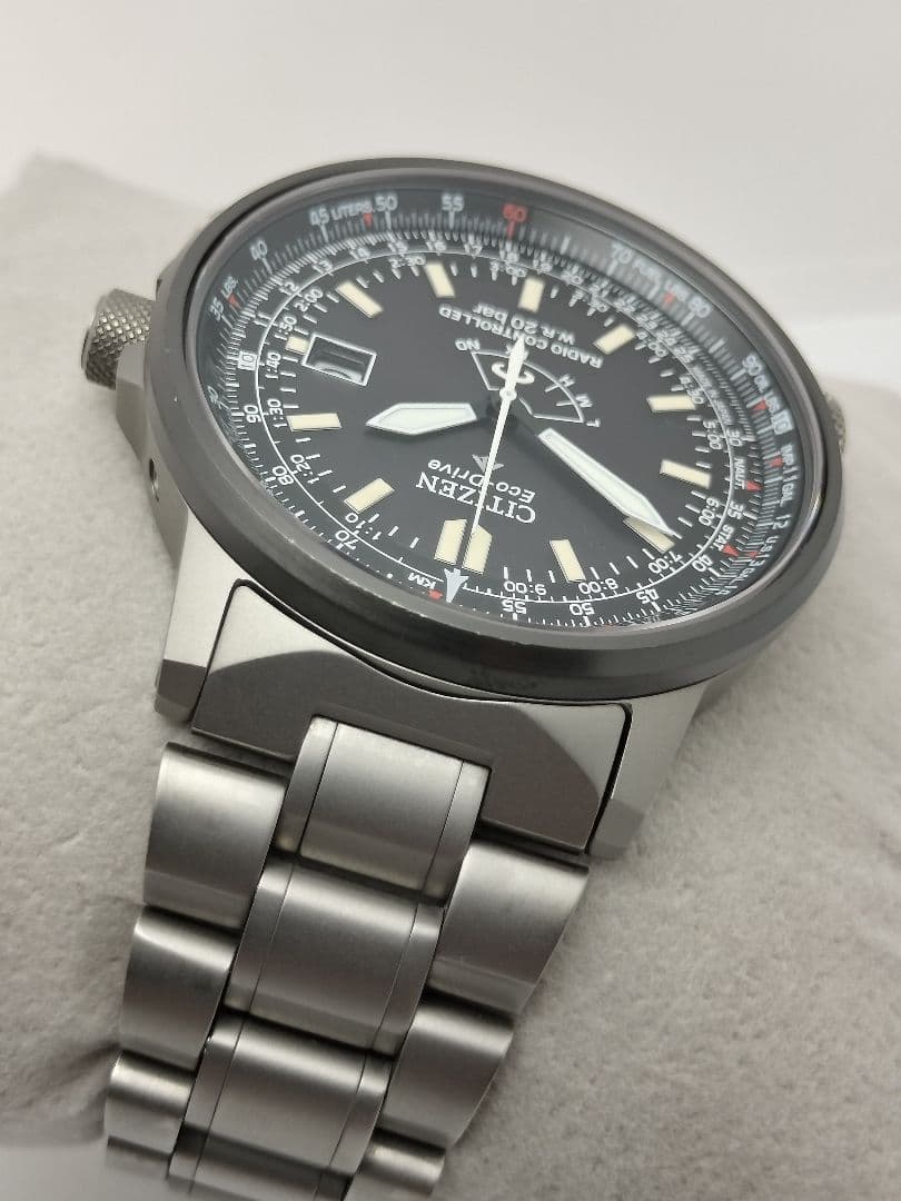 Citizen Promaster H411 Solar Men's Watch — Japanese