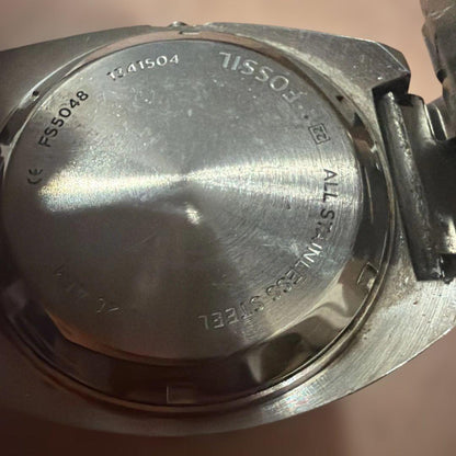 FOSSIL Diver Quartz Men's Watch — Japanese