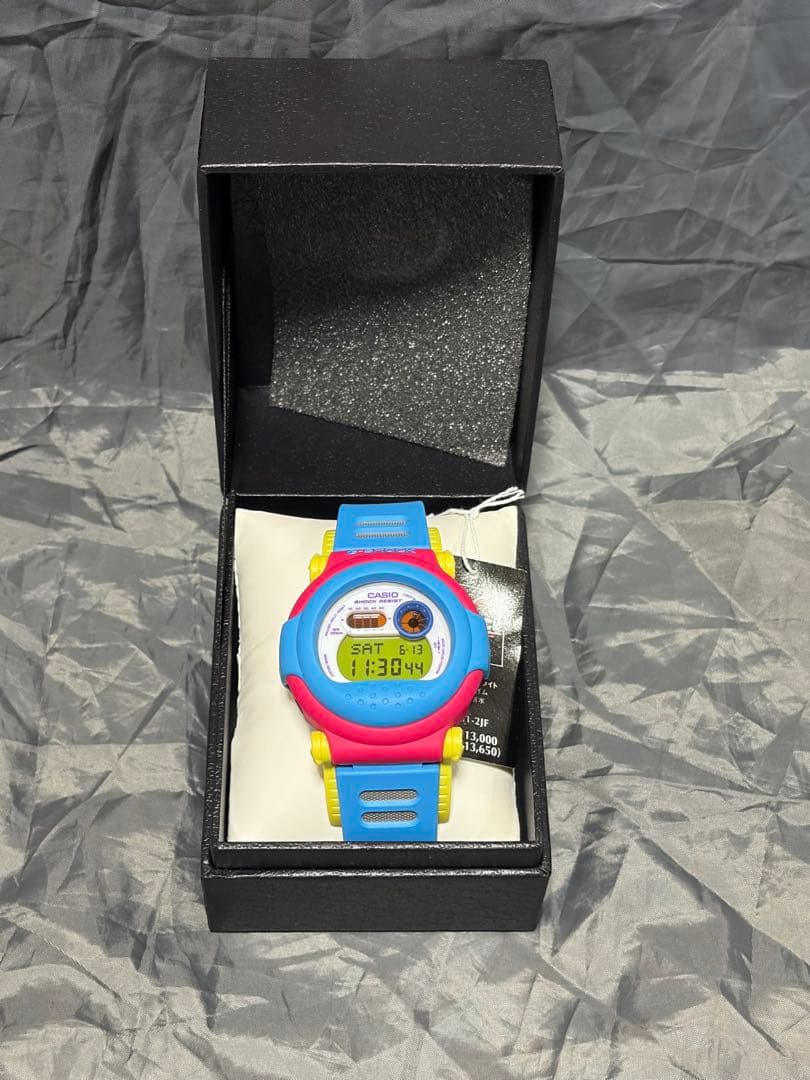 CASIO G-001-2JF Digital Men's Watch — Japanese