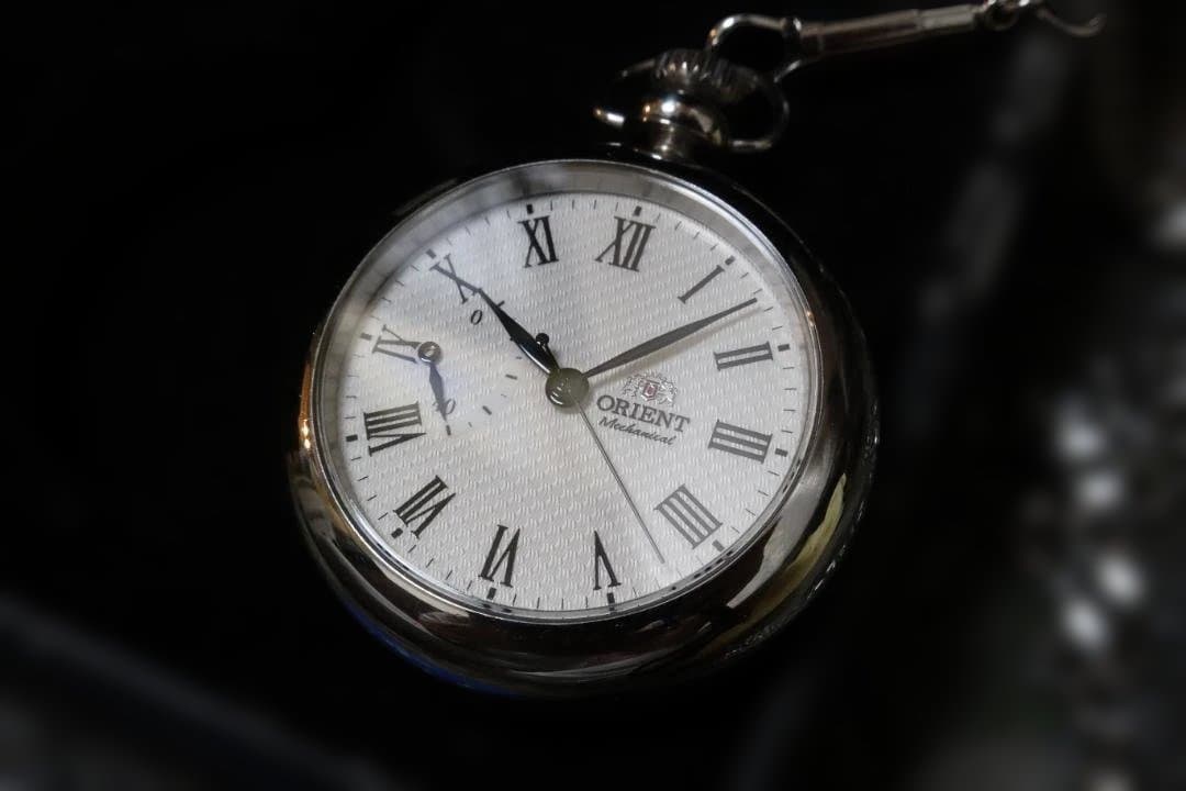 ORIENT 機械式手巻きローマン Manual Men's Watch — Japanese