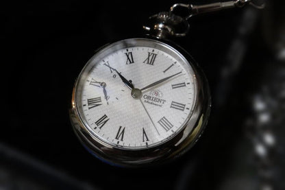 ORIENT 機械式手巻きローマン Manual Men's Watch — Japanese