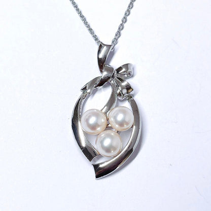 Mikimoto pearl necklace ribbon with 6.1-6.5mm pearls on silver chain, 40cm length