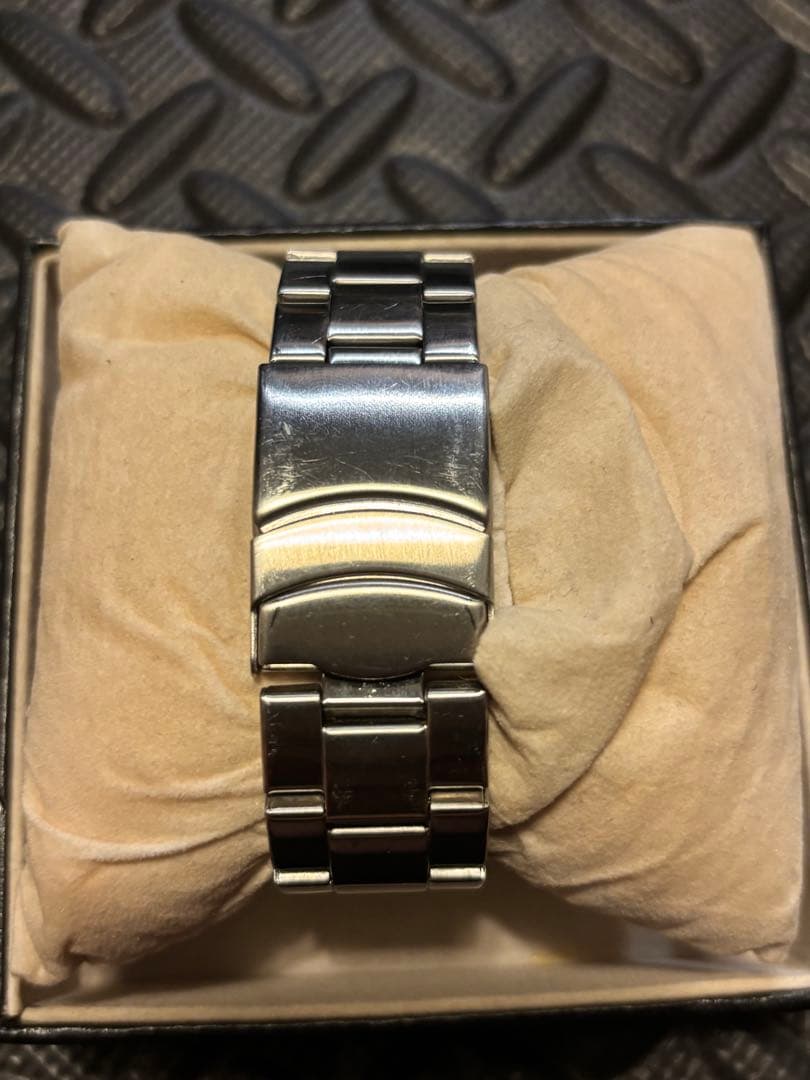 TIMEX T2N809 Quartz Men's Watch — Japanese
