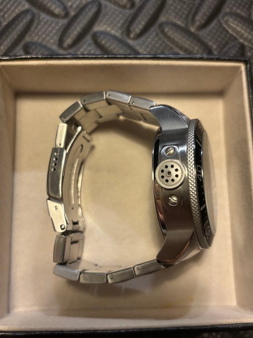TIMEX T2N809 Quartz Men's Watch — Japanese