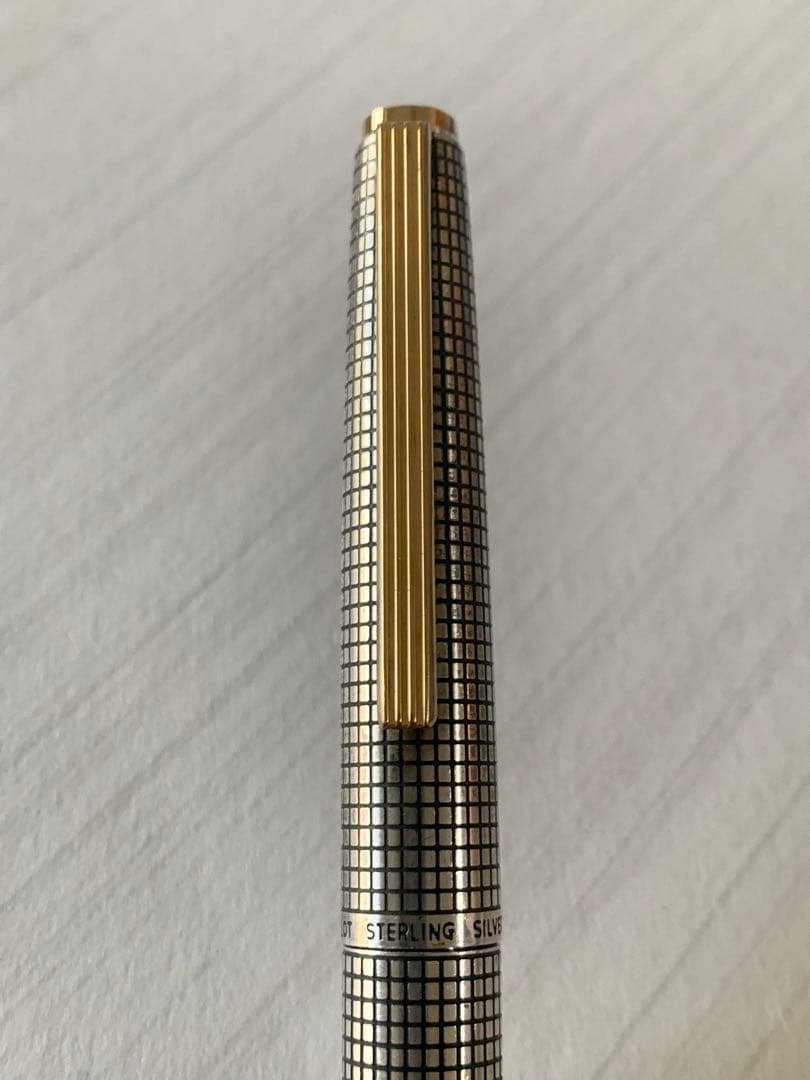 PILOT Sterling Silver Fountain Pen with 14K gold nib, showing slight grip damage and missing ring part