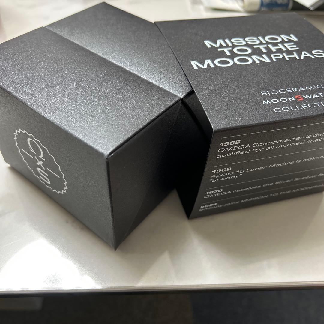 swatch MOONswatch スヌーピー Quartz Men's — Japanese