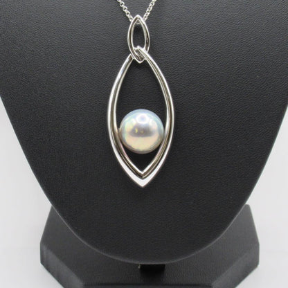 Tasaki Mabe Pearl Necklace featuring a 15mm pearl on a 60cm silver SV925 chain with black case and accessories
