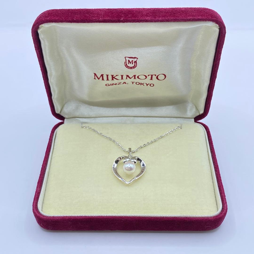 MIKIMOTO Pearl Silver Necklace 22 with single 6mm pearl on 40cm silver chain and engraved markings