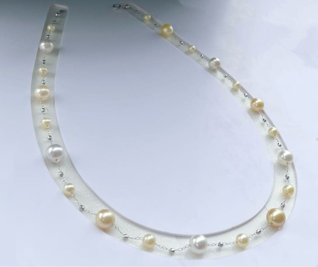 White Queen Pearl Golden Queen Pearl Akoya Pearl Station Necklace with 7.5-8mm and 4.5-5.5mm pearls