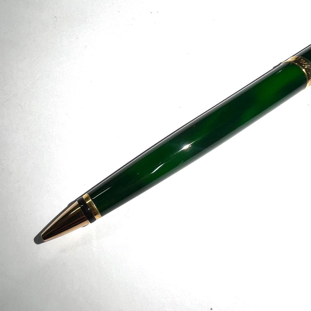 WATERMAN Preface Green Escipist 17 mechanical pencil with green marble pattern and 0.5 mm lead