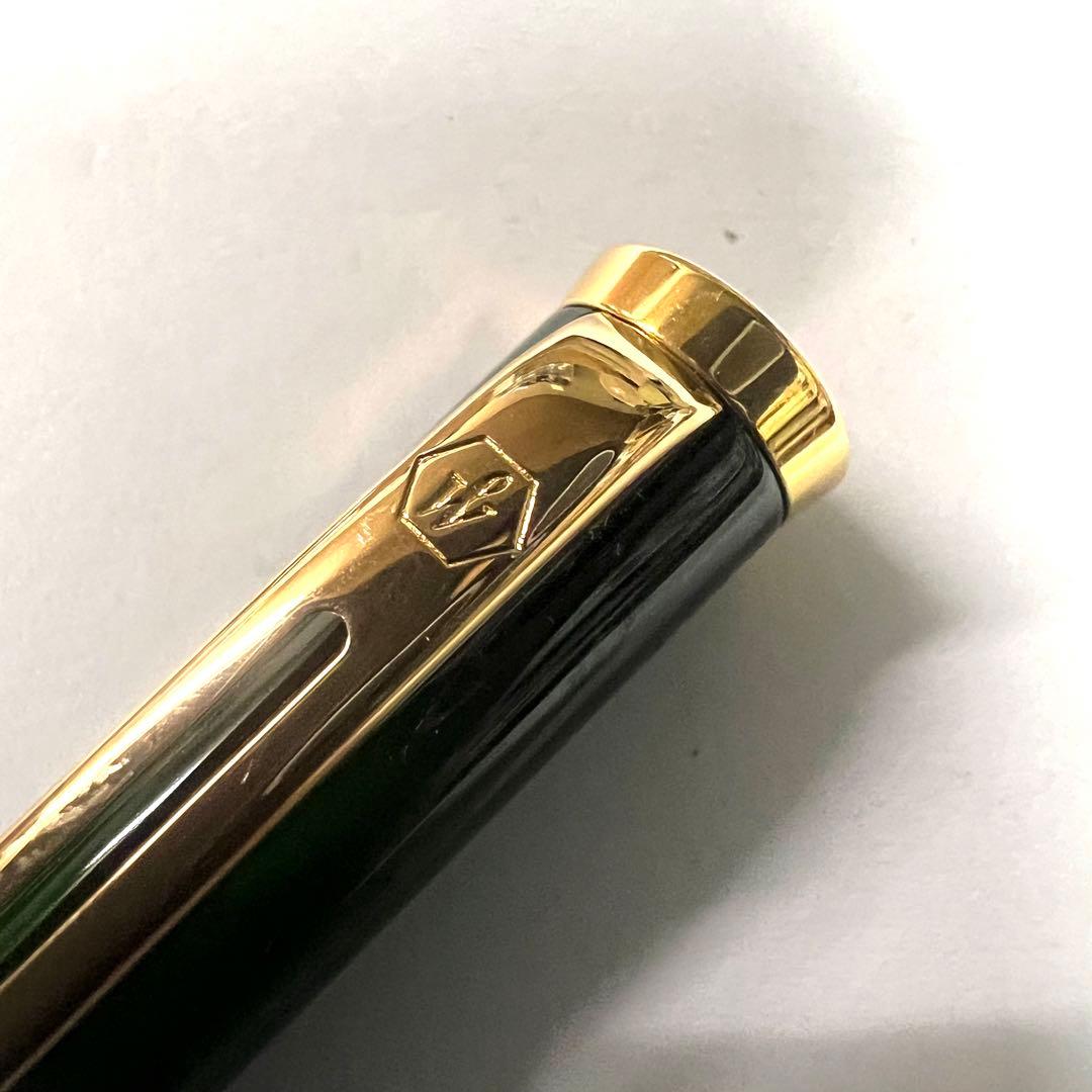 WATERMAN Preface Green Escipist 17 mechanical pencil with green marble pattern and 0.5 mm lead