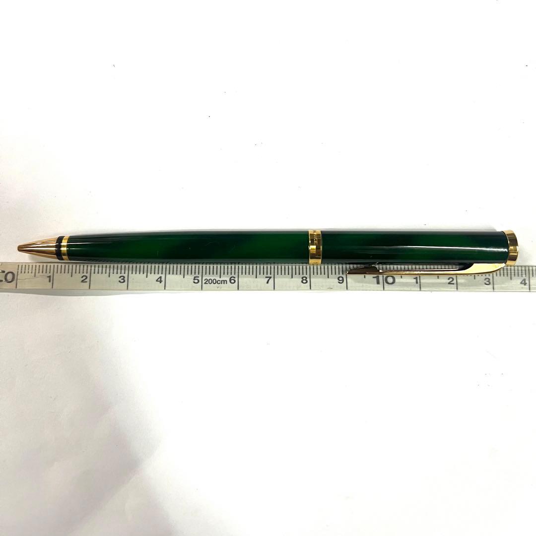 WATERMAN Preface Green Escipist 17 mechanical pencil with green marble pattern and 0.5 mm lead