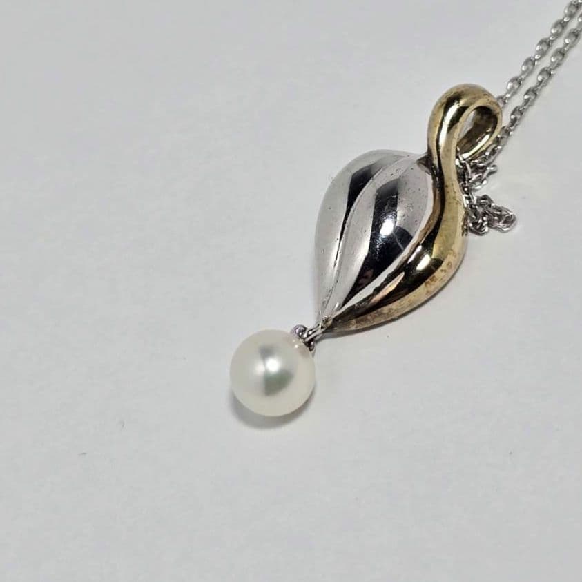 Mikimoto Pearl Necklace with SV925 silver chain and elegant pendant, 40 cm length
