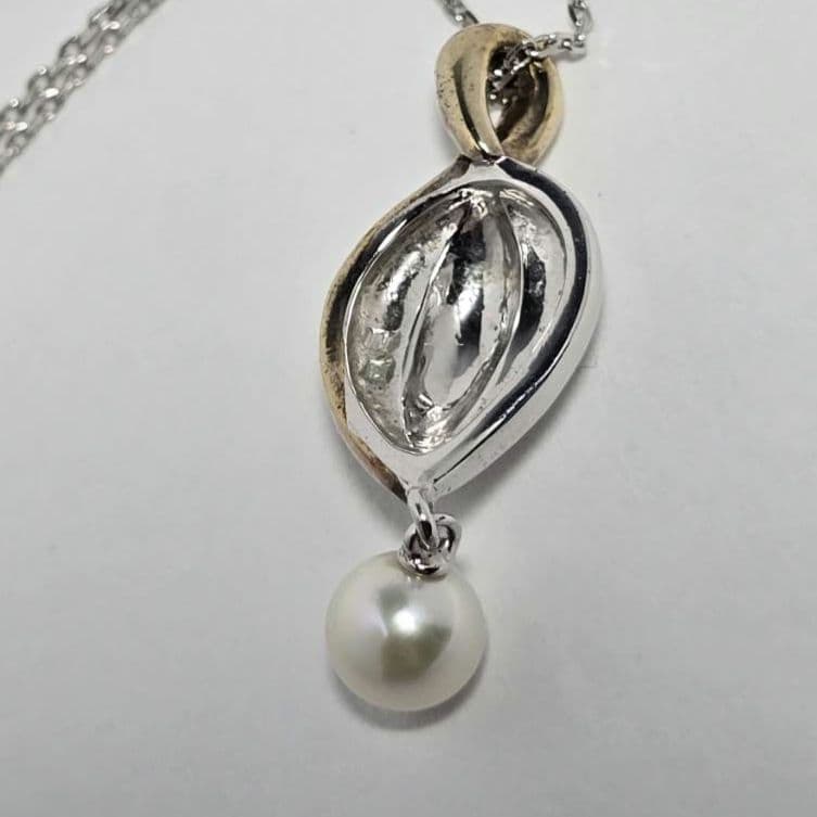 Mikimoto Pearl Necklace with SV925 silver chain and elegant pendant, 40 cm length