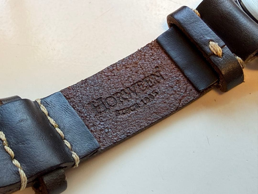 TIMEX B&Y/Timex/Limited/Collaboration/With-Horween-Leather/Box-Dated Analog Men's Watch — Japanese