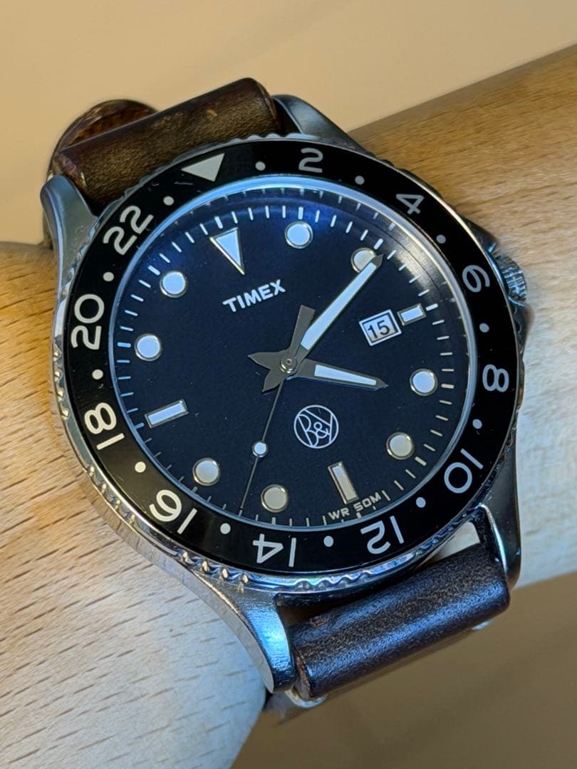 TIMEX B&Y/Timex/Limited/Collaboration/With-Horween-Leather/Box-Dated Analog Men's Watch — Japanese