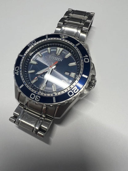 Citizen Attesa Eco-Drive Diver's Watch 200m Quartz Men's Watch — Japanese