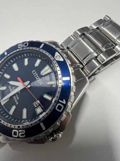Citizen Attesa Eco-Drive Diver's Watch 200m Quartz Men's Watch — Japanese