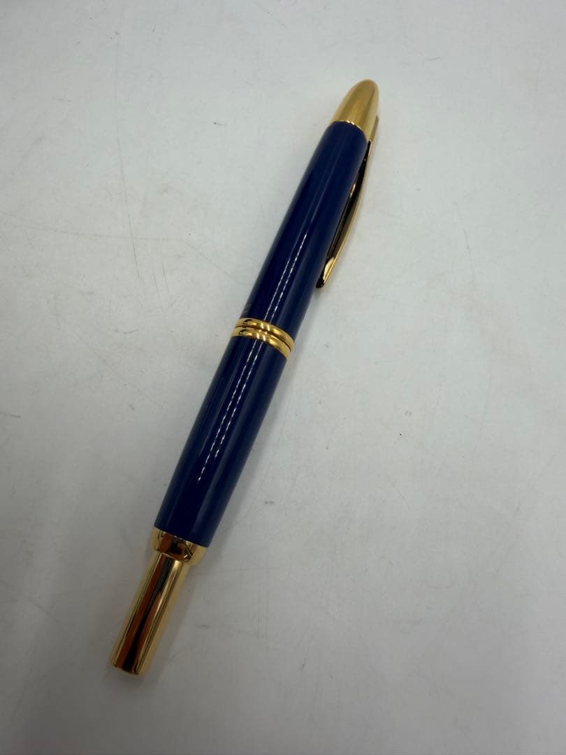 Pilot Capless F fine tip fountain pen with 18K gold nib and ink included, shown in original condition