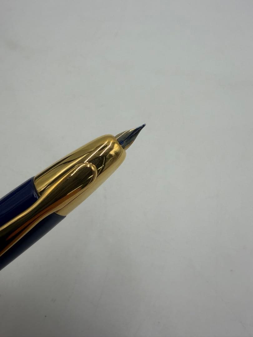 Pilot Capless F fine tip fountain pen with 18K gold nib and ink included, shown in original condition