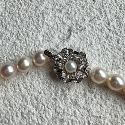 Akoya pearl necklace and earring set with 7.4mm white to pink pearls and silver SV925 metal fittings