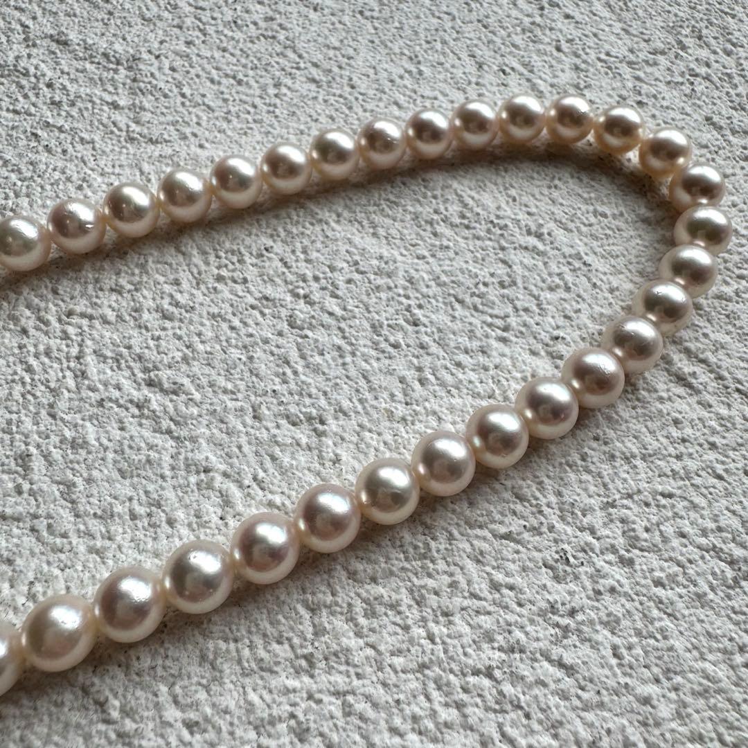 Akoya pearl necklace and earring set with 7.4mm white to pink pearls and silver SV925 metal fittings