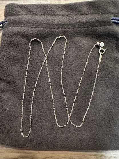 agete K10 gold necklace chain measuring 50cm length displayed on white background