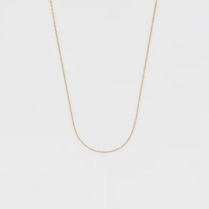 agete K10 gold necklace chain measuring 50cm length displayed on white background
