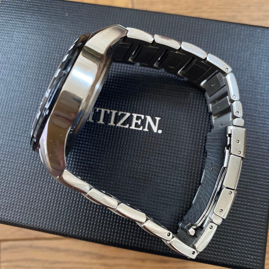 Citizen E610 Solar Men's Watch — Japanese