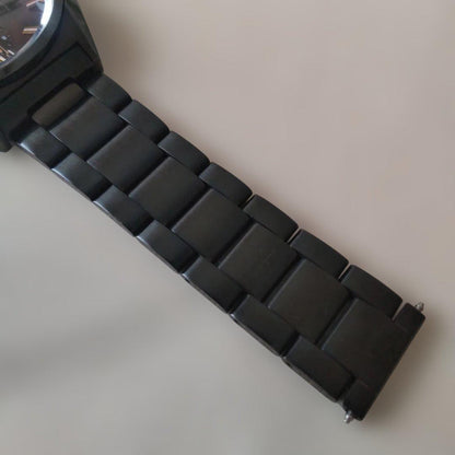 ORIENT Neo70's Quartz Men's Watch — Japanese