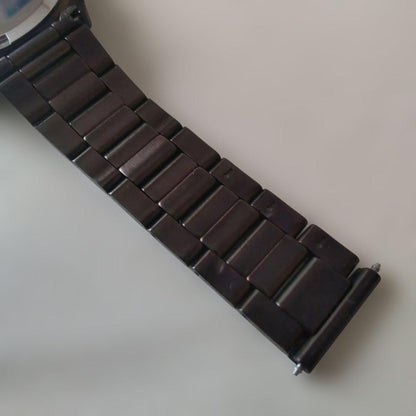 ORIENT Neo70's Quartz Men's Watch — Japanese